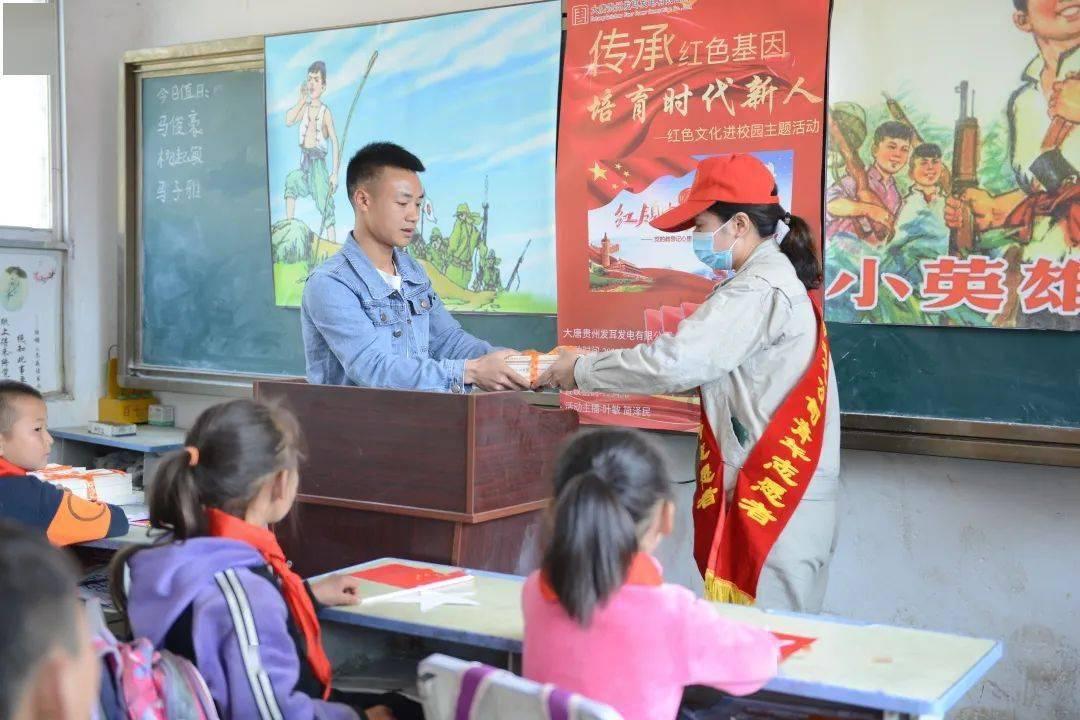 重塑你的形象：无忧秘书智脑的形象克隆功能